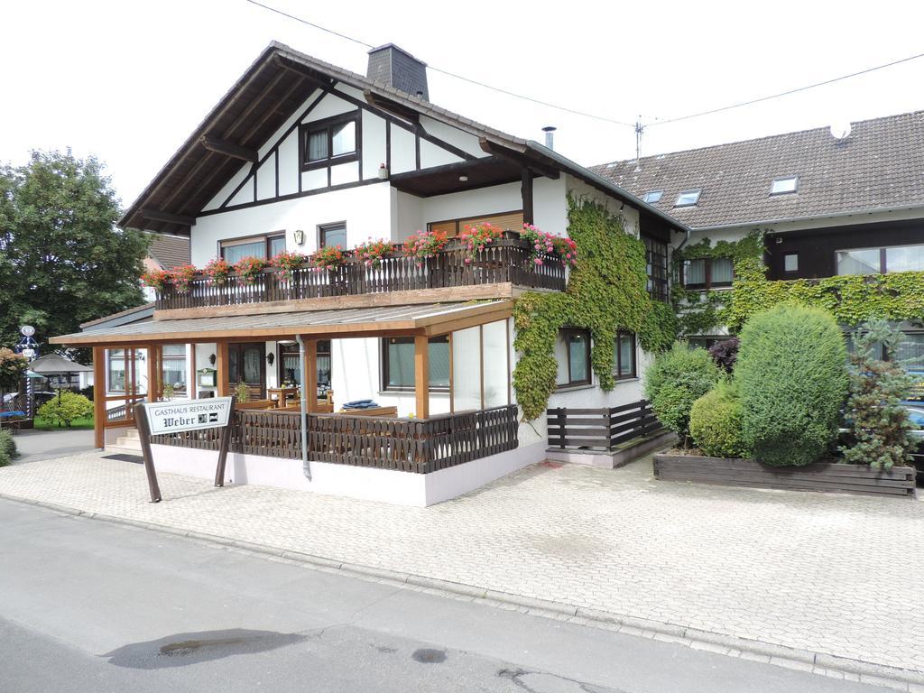 Weber Hotel 3*