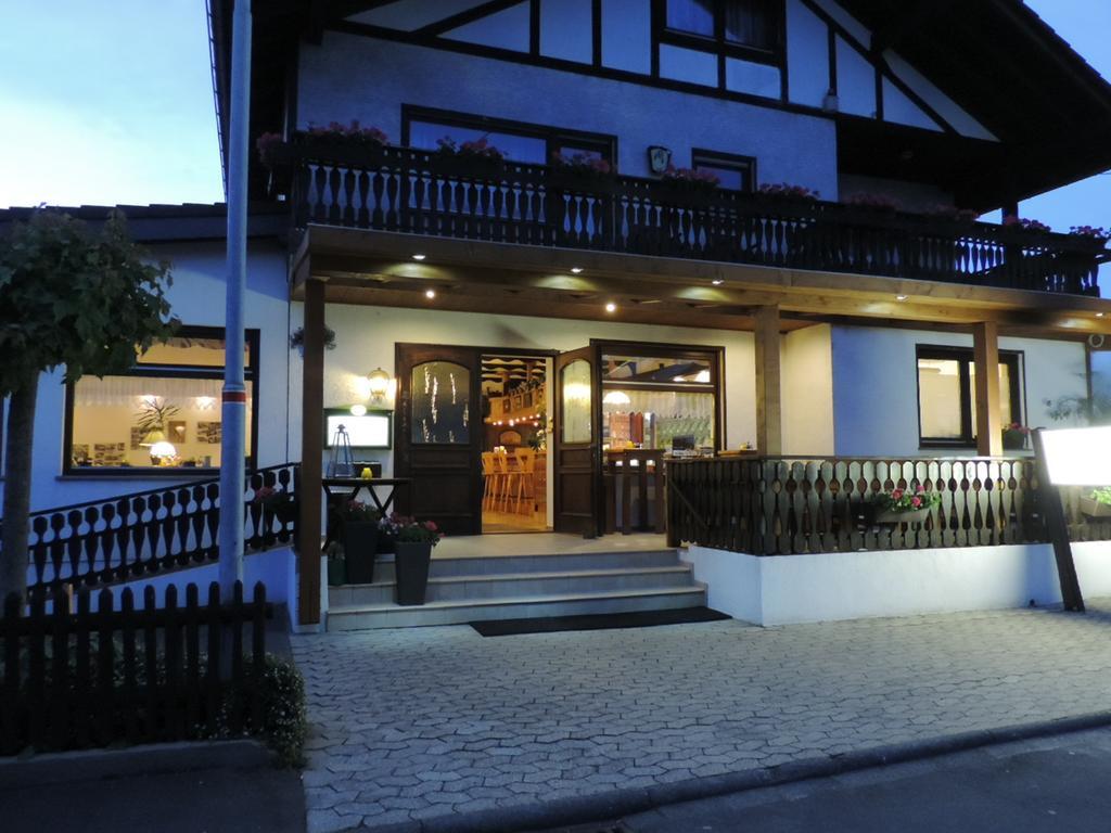 Weber Hotel 3*